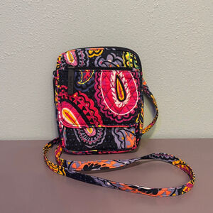 Women's Vera Bradley Navy Pink Paisley Quilted Crossbody Bag One Size